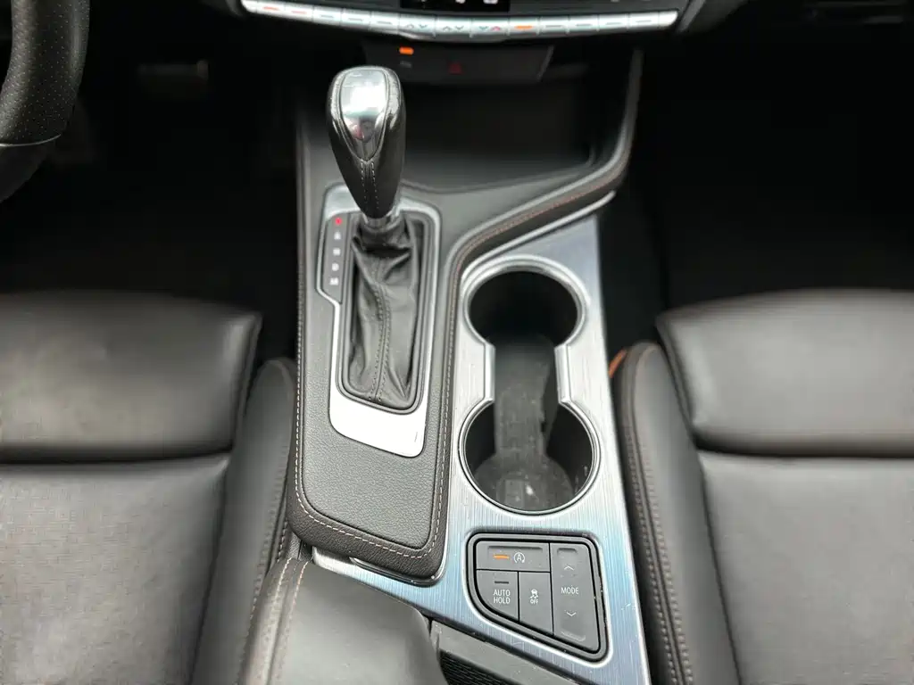 Cadillac CT4 — миниатюра 12