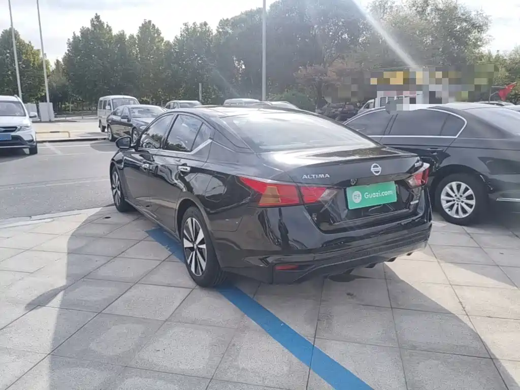 Nissan Teana — миниатюра 5