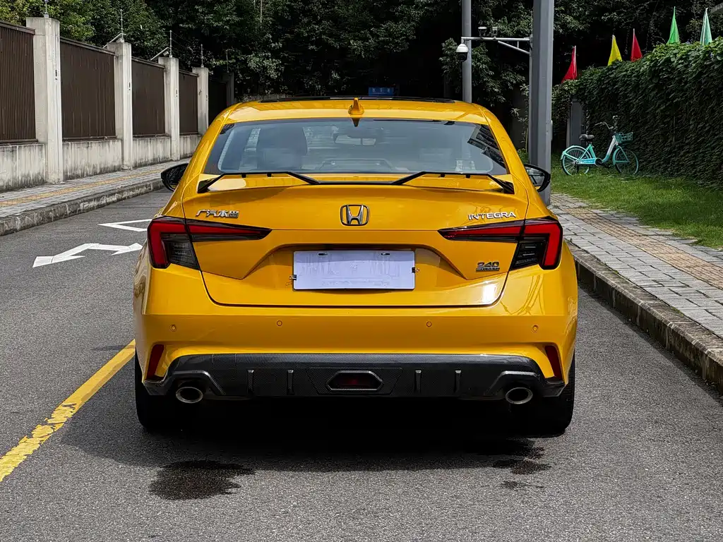 Honda Integra — миниатюра 8