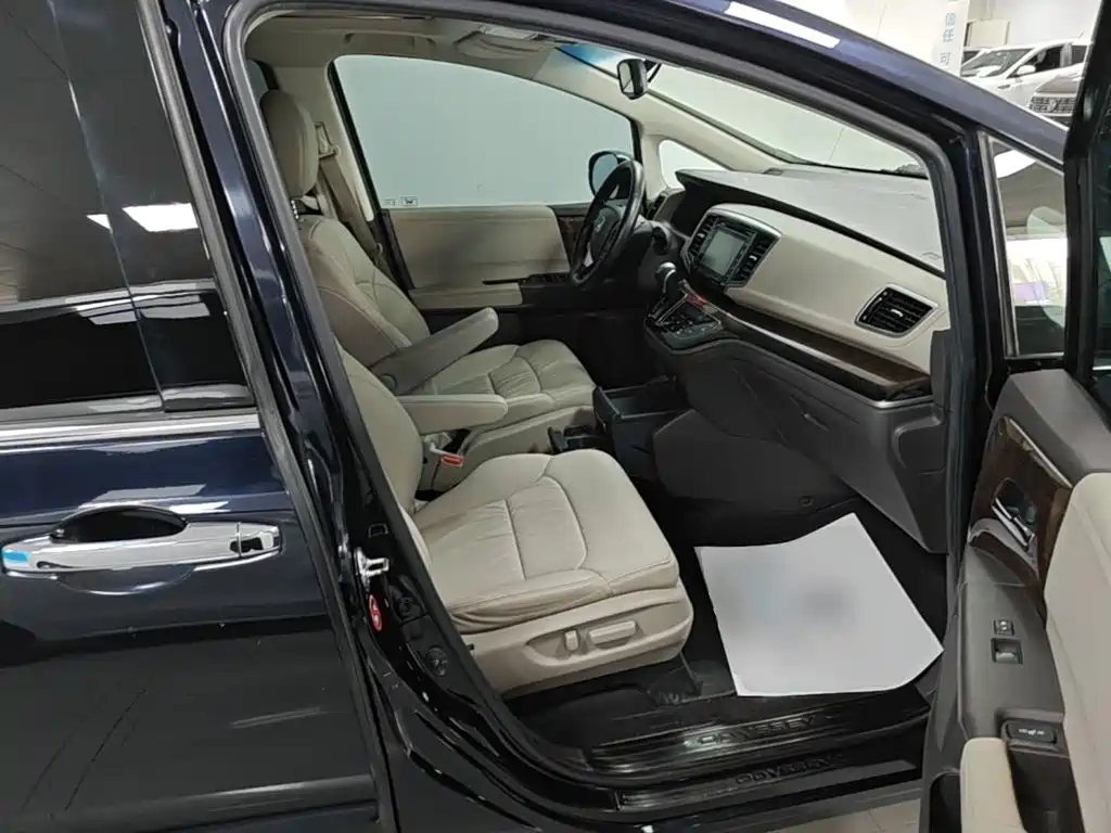 Honda Odyssey — миниатюра 25