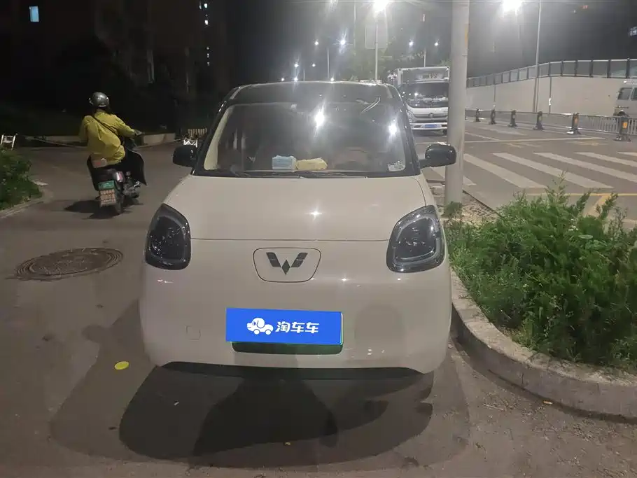Wuling Mini EV MINIEV 2025 Premium +
