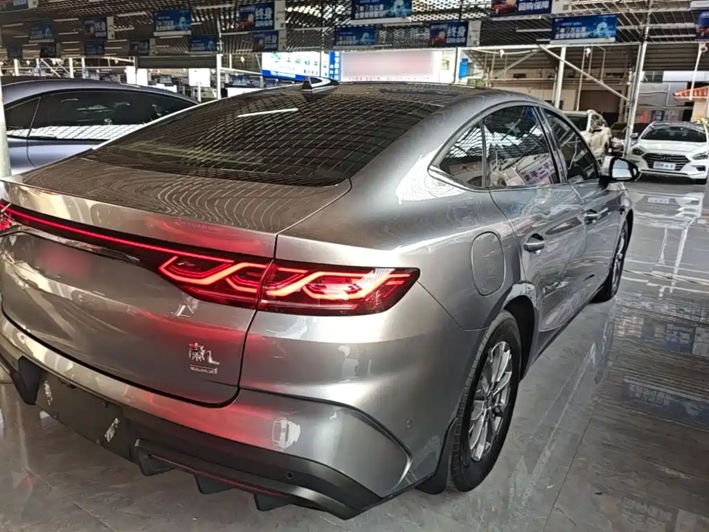 BYD Qin L — миниатюра 7
