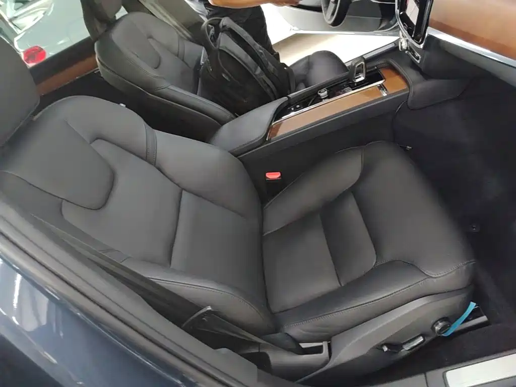 Volvo S90 — миниатюра 25