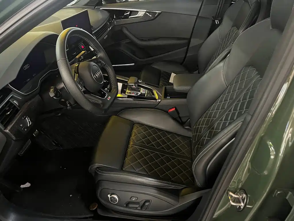 Audi S4 2024 S4 Avant 3.0TFSI