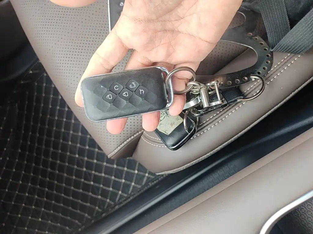 Wuling Xingguang 730 New Energy — миниатюра 9