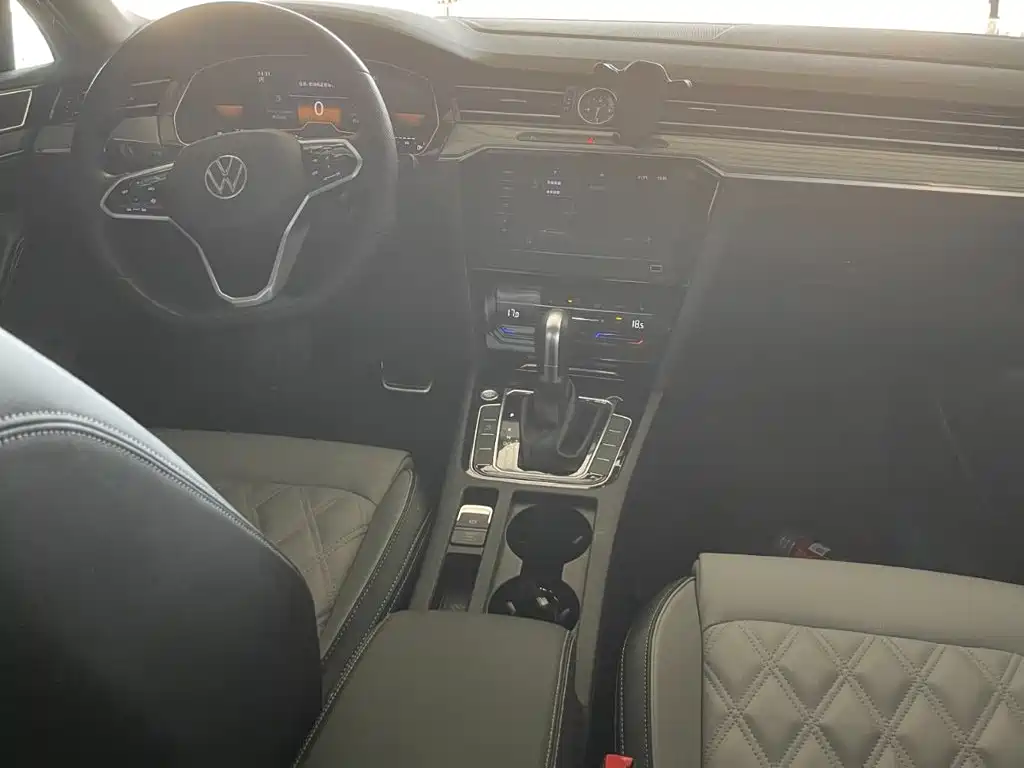Volkswagen Magotan — миниатюра 7