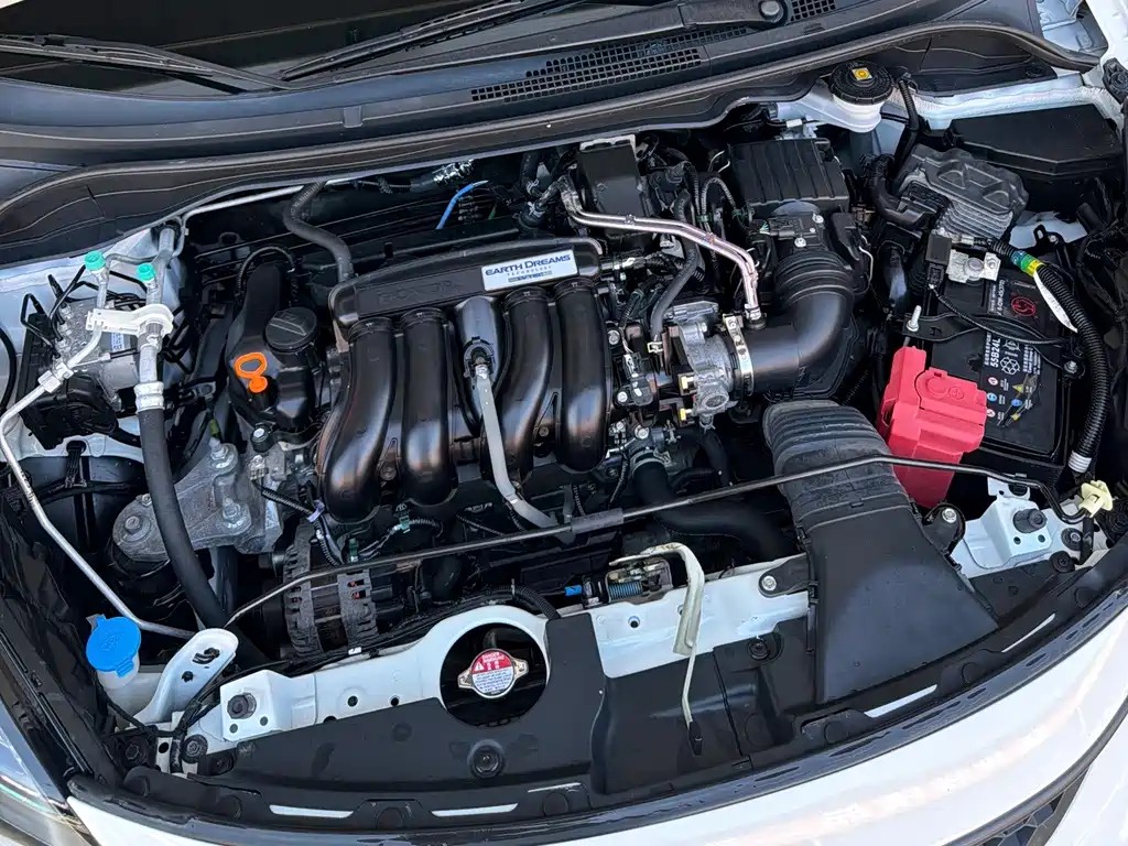 Honda Fit — миниатюра 10