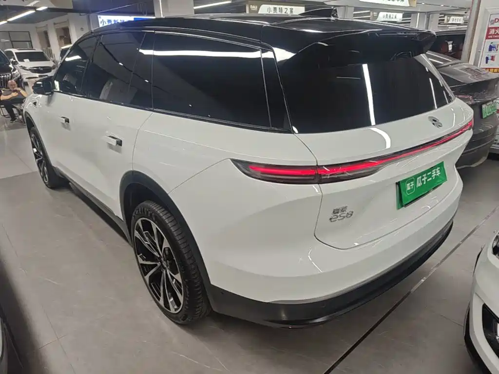 NIO ES8 — миниатюра 5