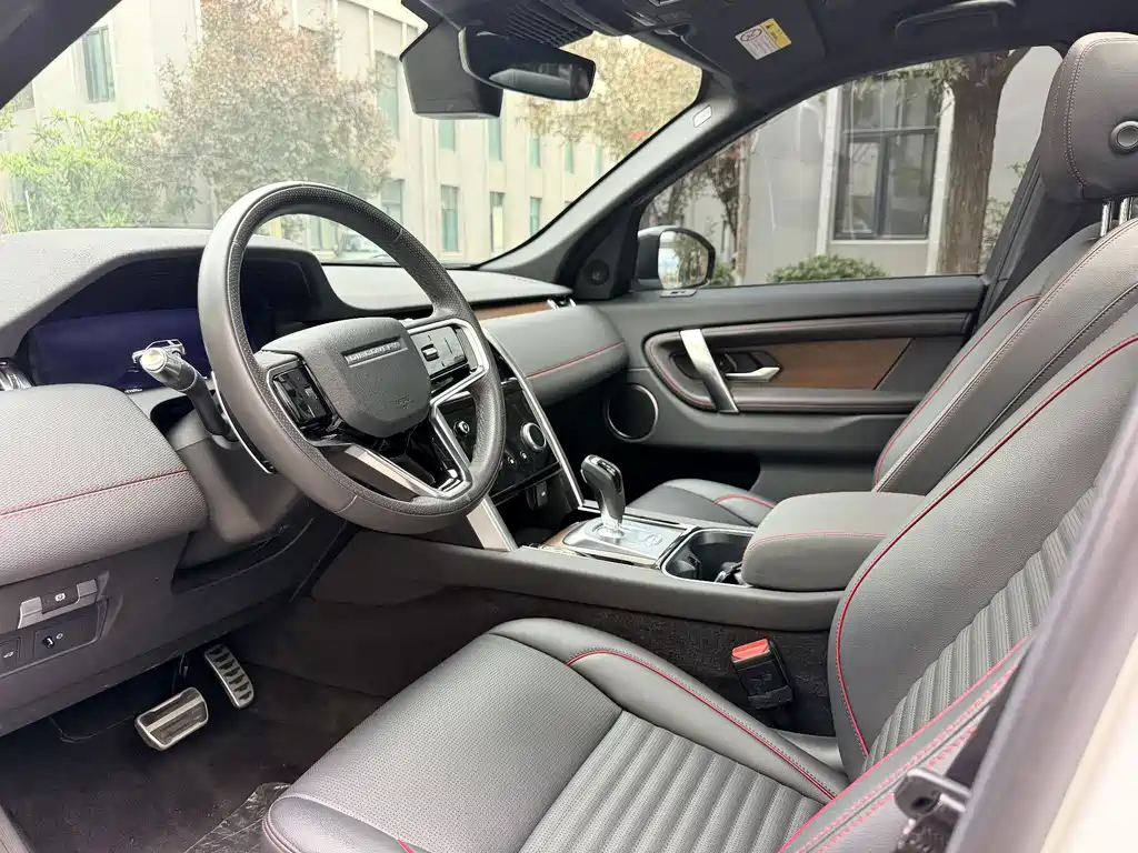 Land Rover Discovery Sport — миниатюра 4