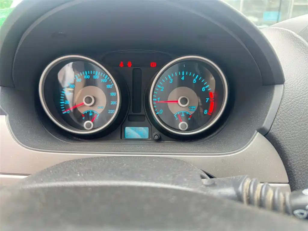 Buick Excelle — миниатюра 9