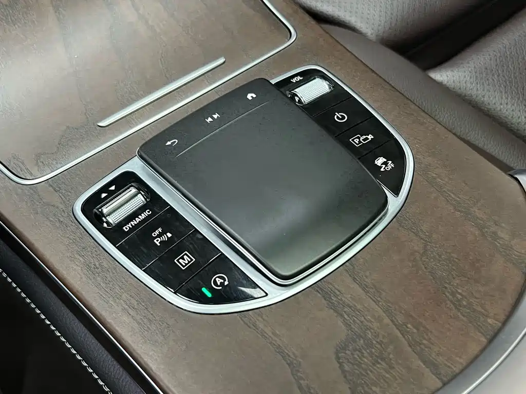 Mercedes-Benz GLC — миниатюра 20