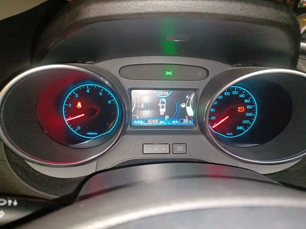 BYD Yuan — миниатюра 12