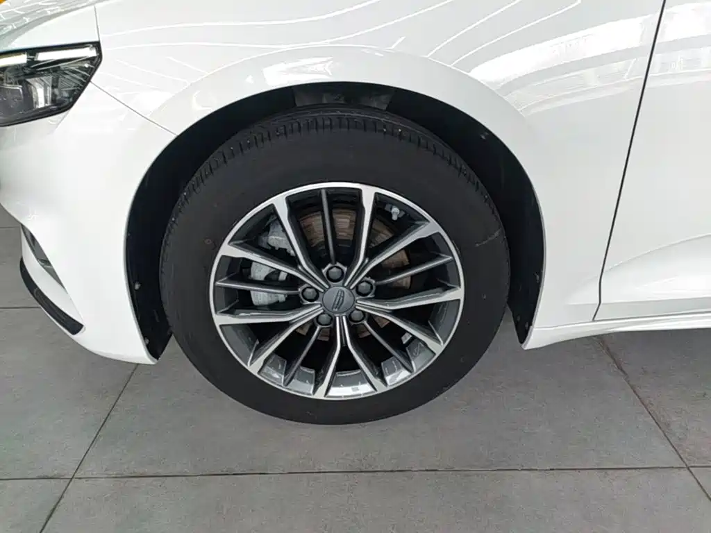 Geely Xingrui — миниатюра 23