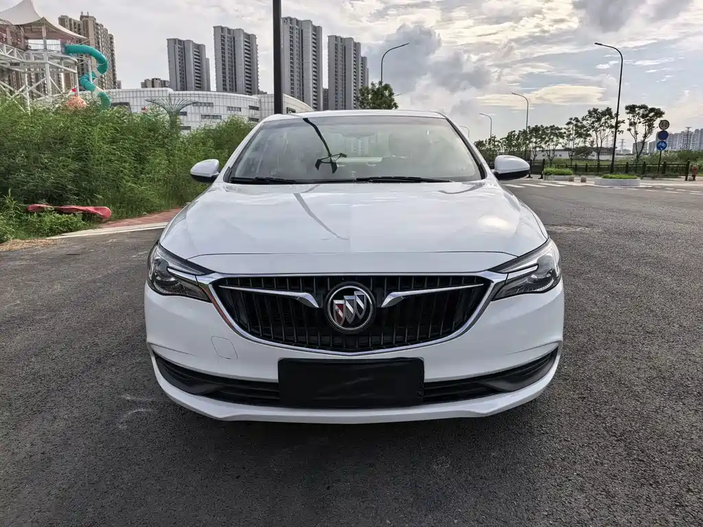 Buick Excelle — миниатюра 2