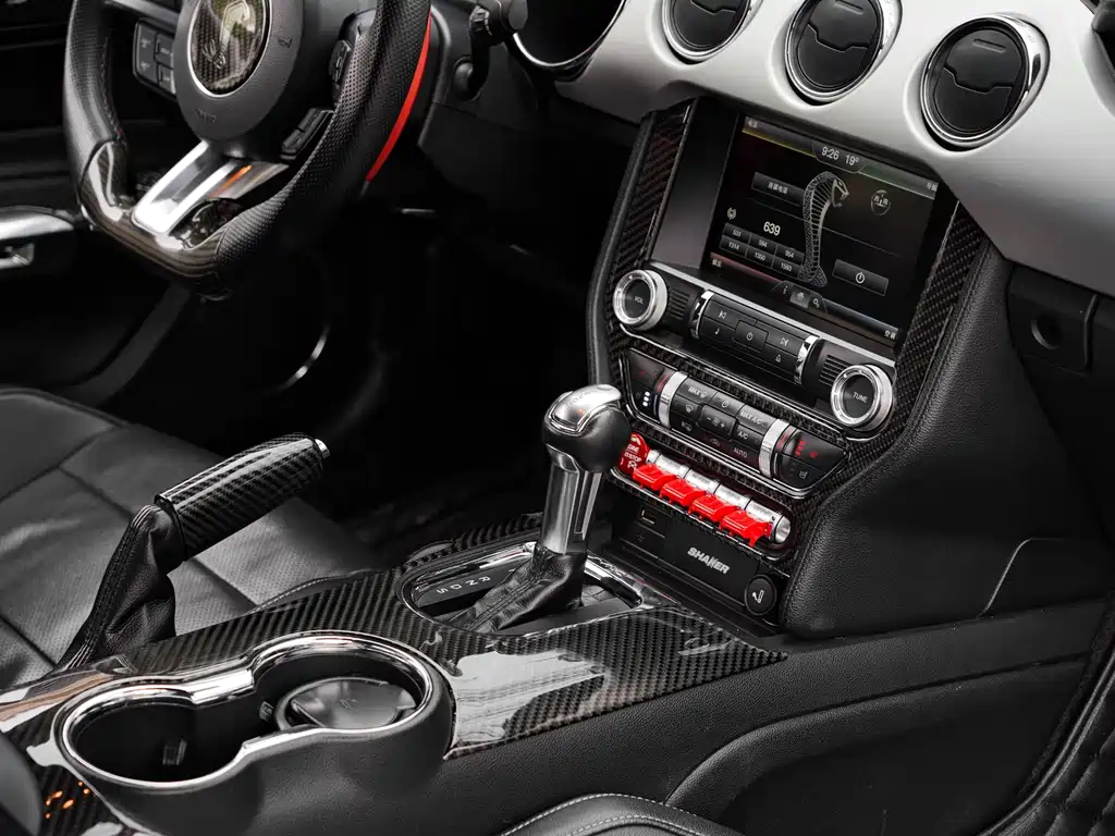Ford Mustang 2.3T Performance Edition, фото 6