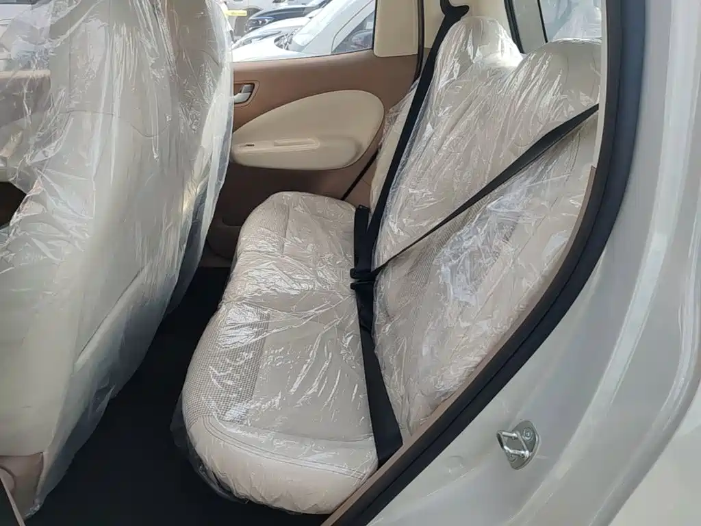 Wuling MINIEV — миниатюра 17