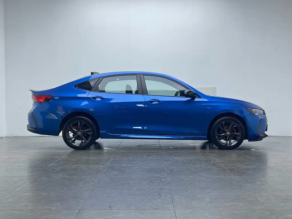 Buick Verano — миниатюра 6