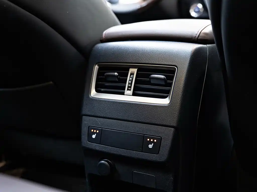 Lexus RX — миниатюра 20