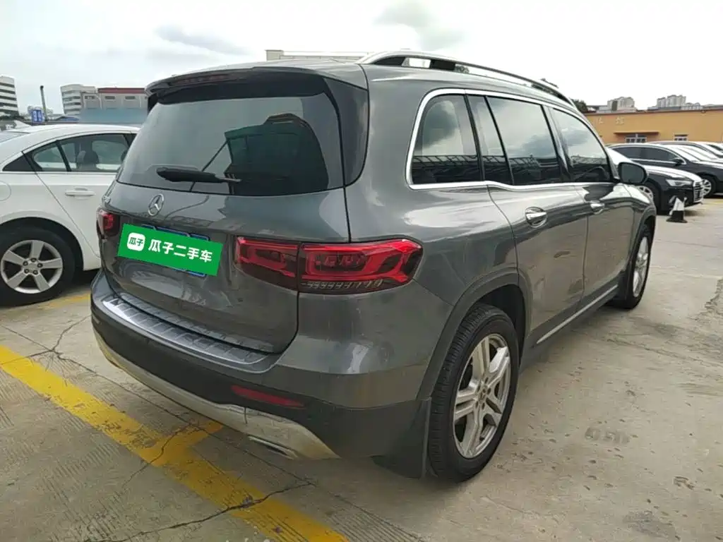Mercedes-Benz GLB — миниатюра 7