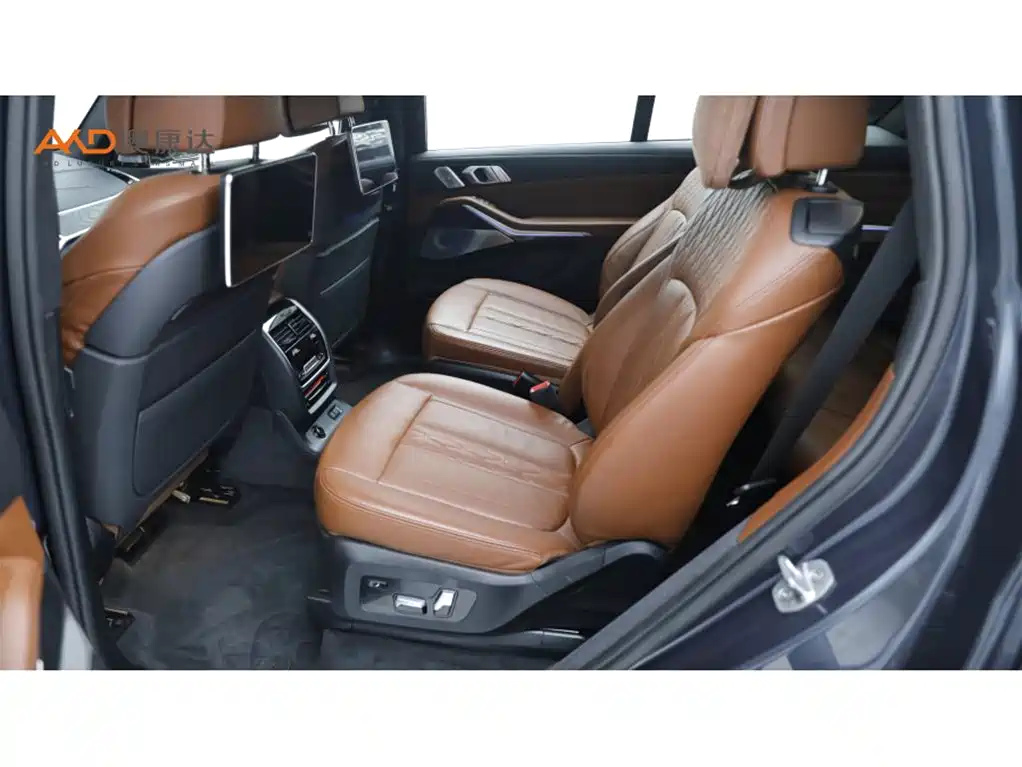 BMW X7 — миниатюра 7