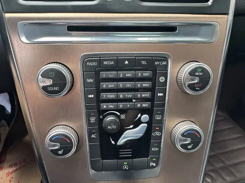 Volvo XC60 — миниатюра 16