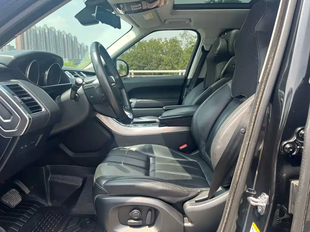 Land Rover Sport — миниатюра 7