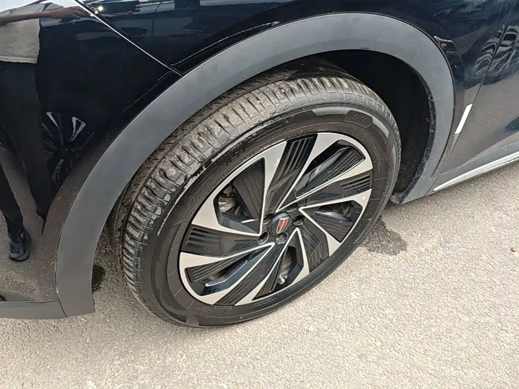 Hongqi Hongqi HS7 PHEV — миниатюра 23