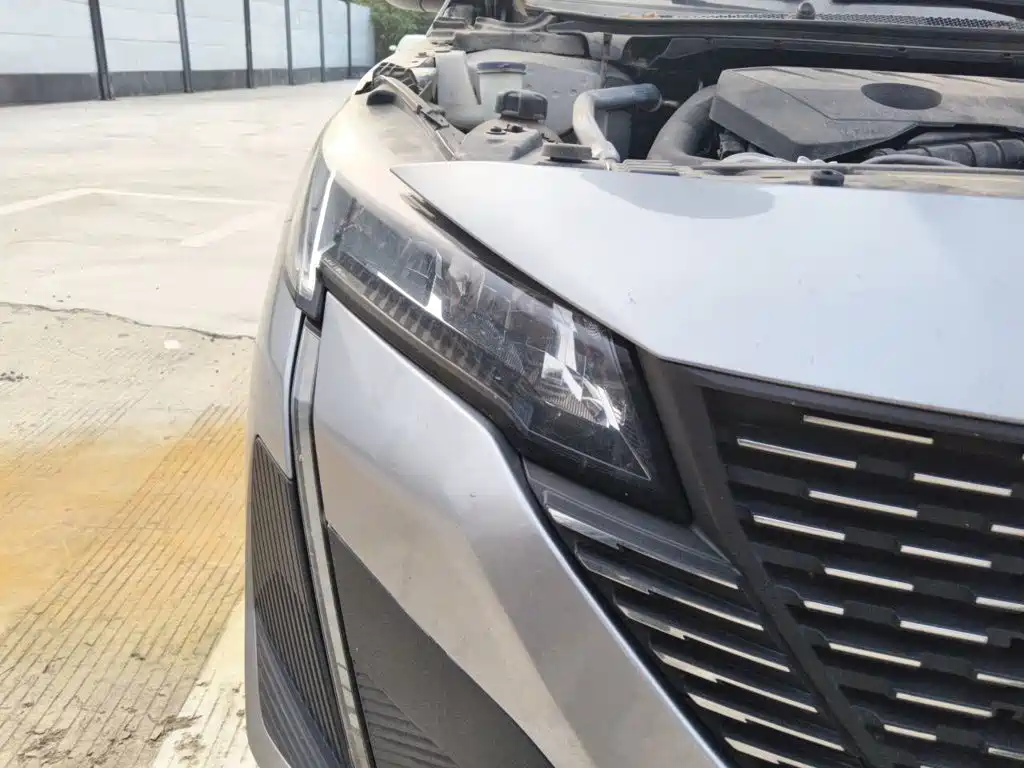 Peugeot 408 — миниатюра 7