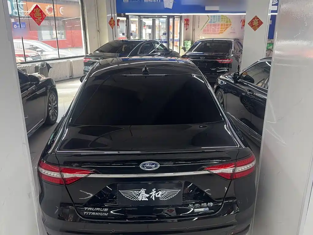 Ford Taurus — миниатюра 8