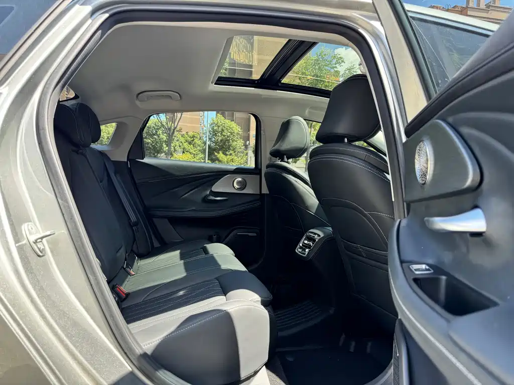 Chery Arrizo 8 — миниатюра 10
