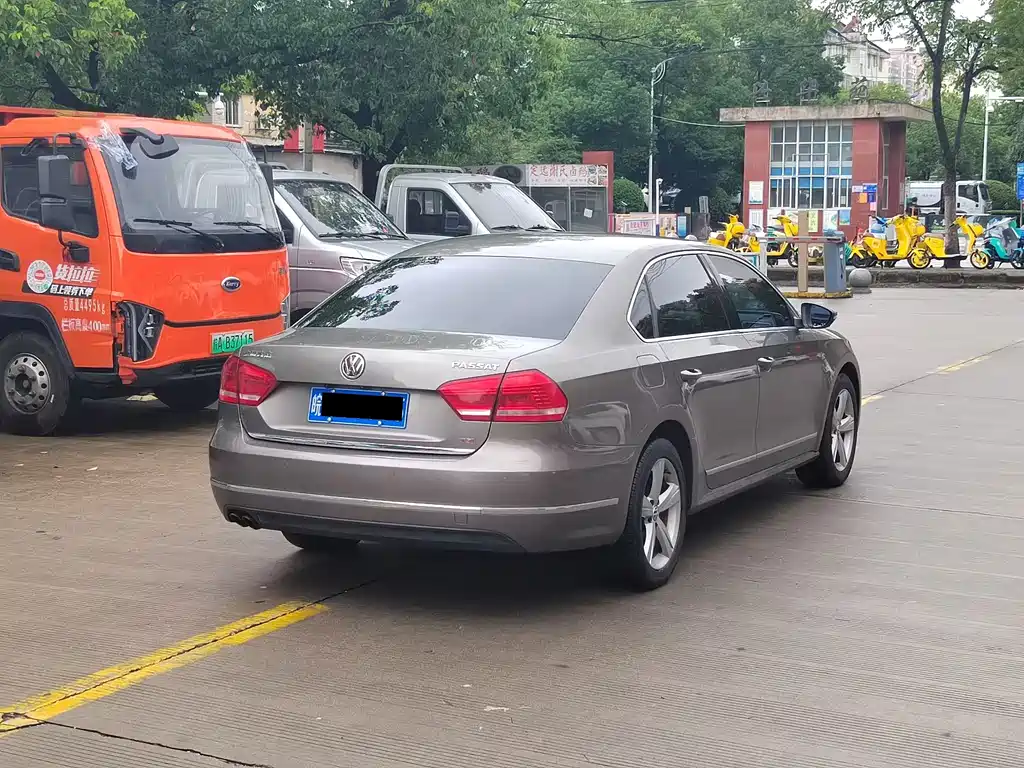 Volkswagen Passat — миниатюра 8
