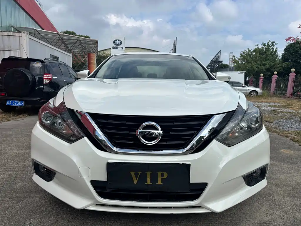 Nissan Teana — миниатюра 2