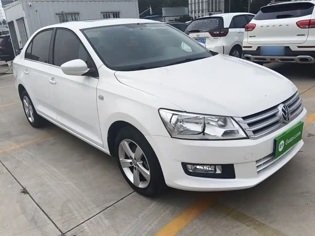 Volkswagen Santana — миниатюра 4