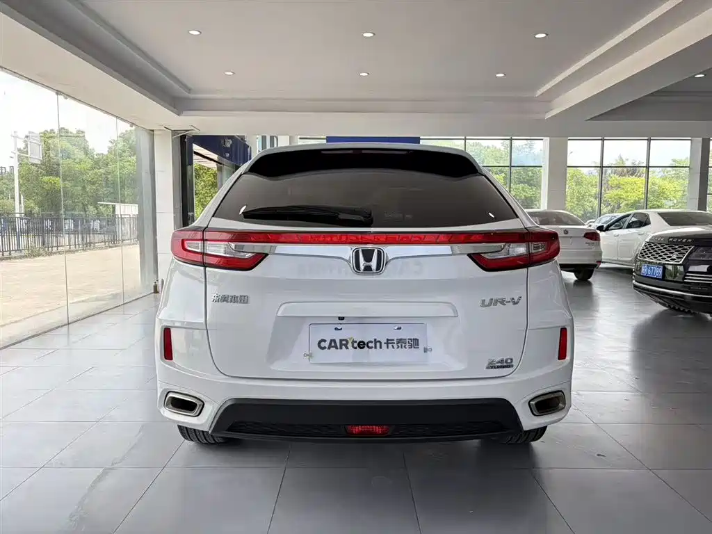 Honda UR-V 2017 240TURBO VI