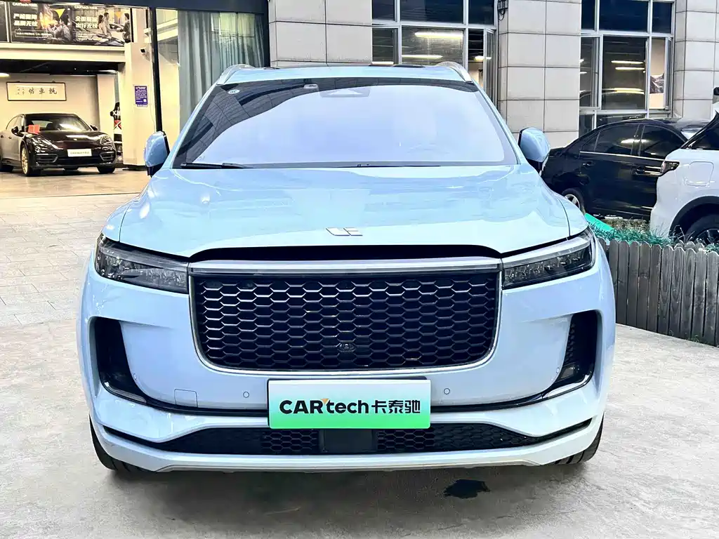 Li Auto Li ONE — миниатюра 2