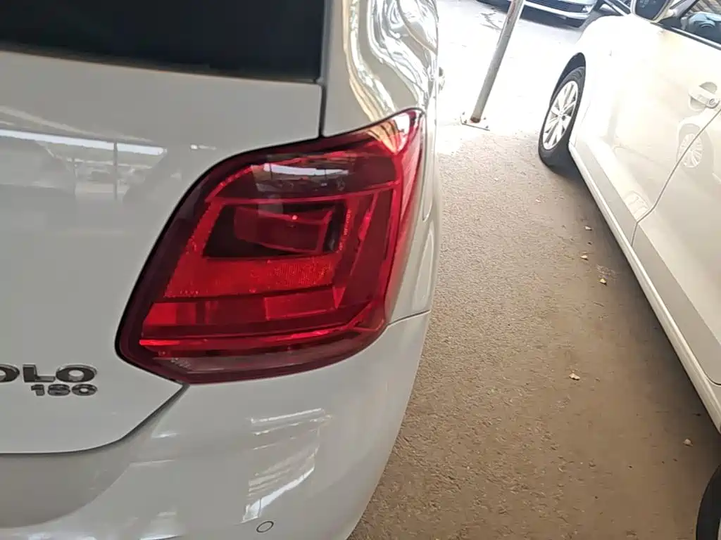 Volkswagen Polo — миниатюра 8