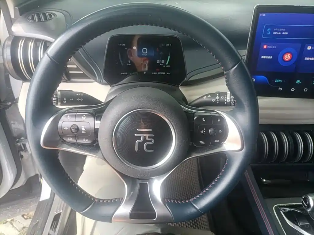 BYD Yuan Plus — миниатюра 11