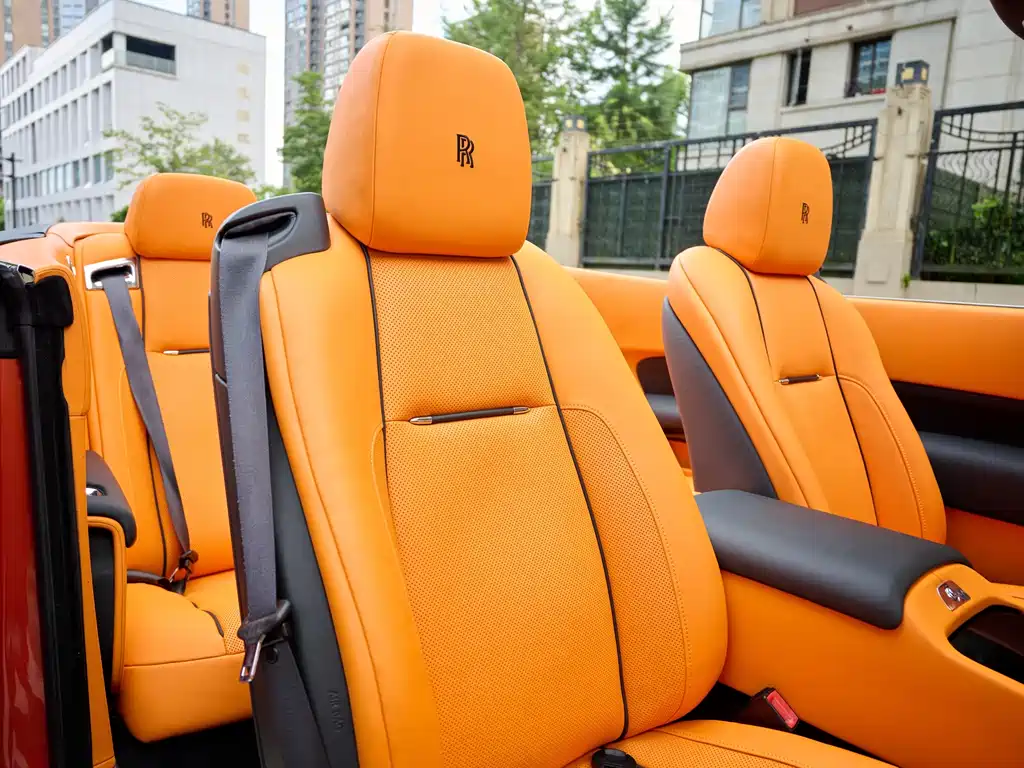 Rolls-Royce Dawn — миниатюра 31
