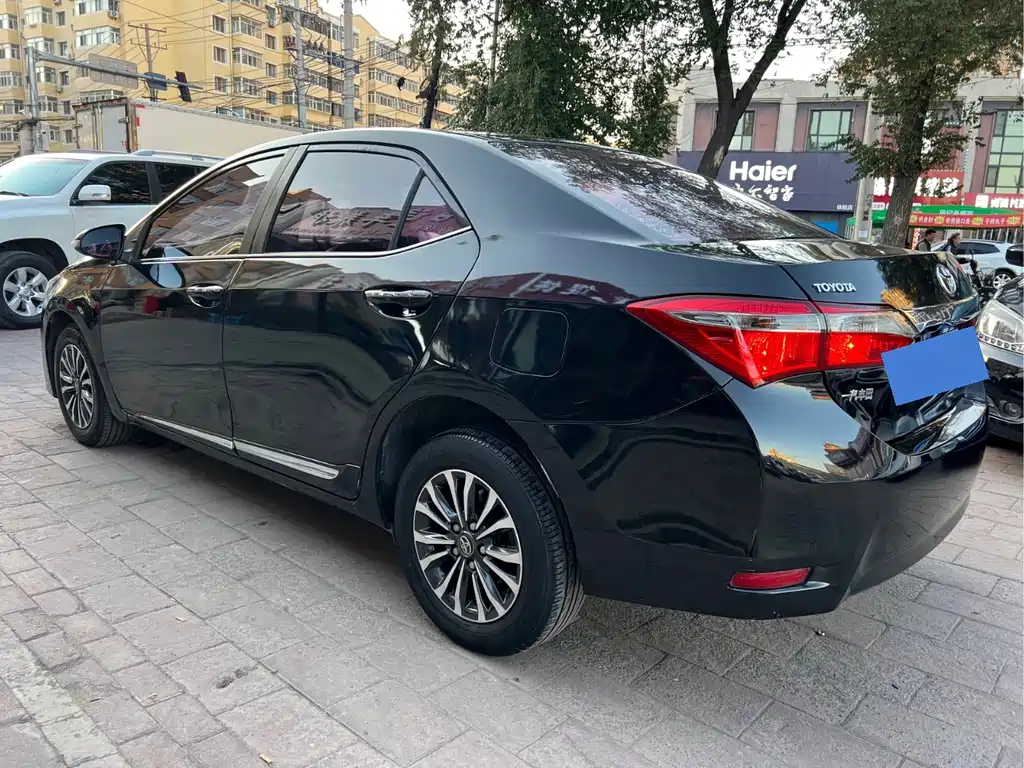 Toyota Corolla — миниатюра 5