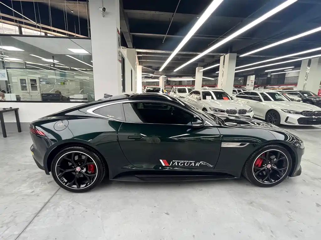 Jaguar F-TYPE — миниатюра 11