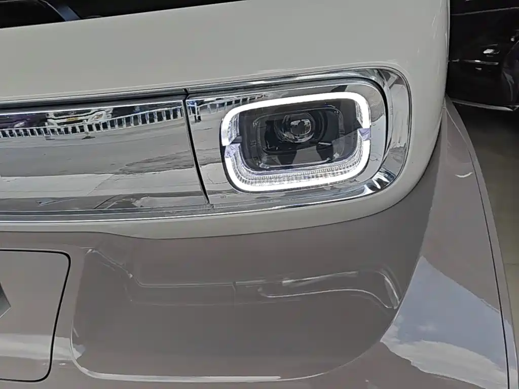 Baojun KiWi EV — миниатюра 24