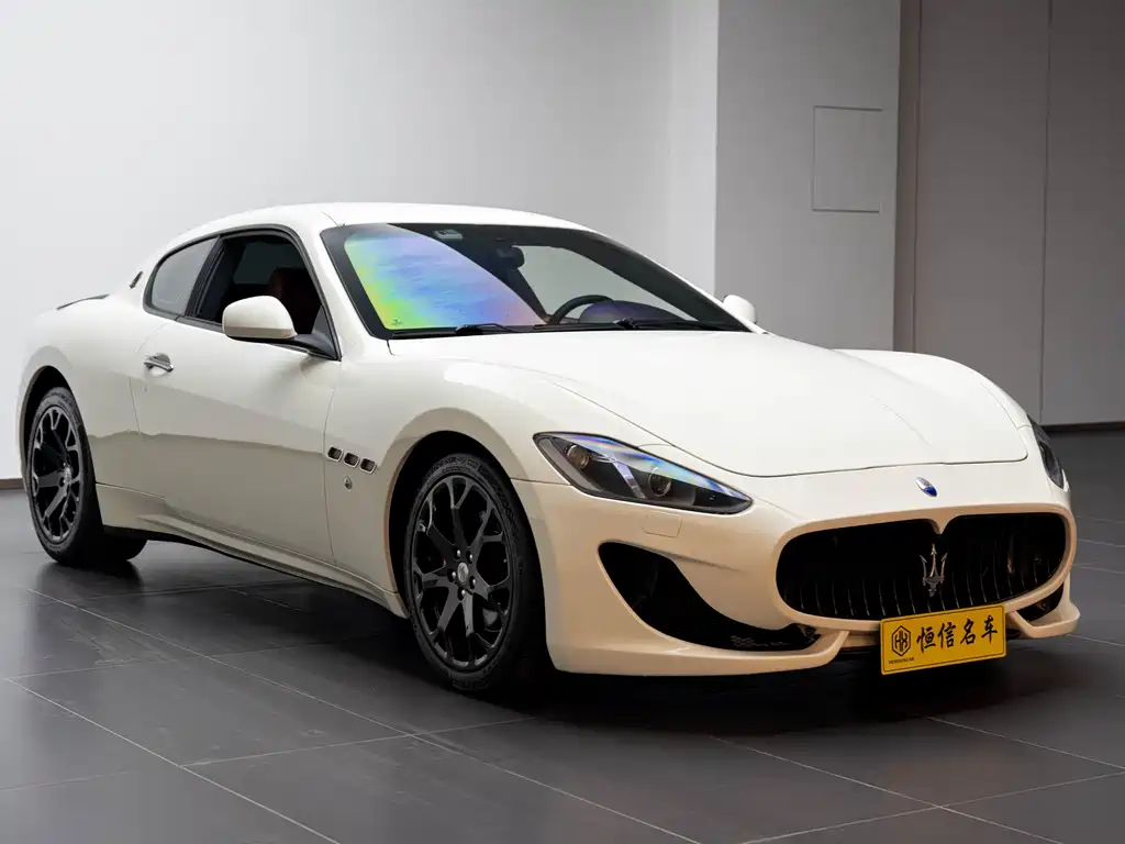 Maserati GranTurismo 2007 4.2L Standard