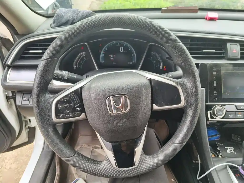 Honda Civic — миниатюра 7