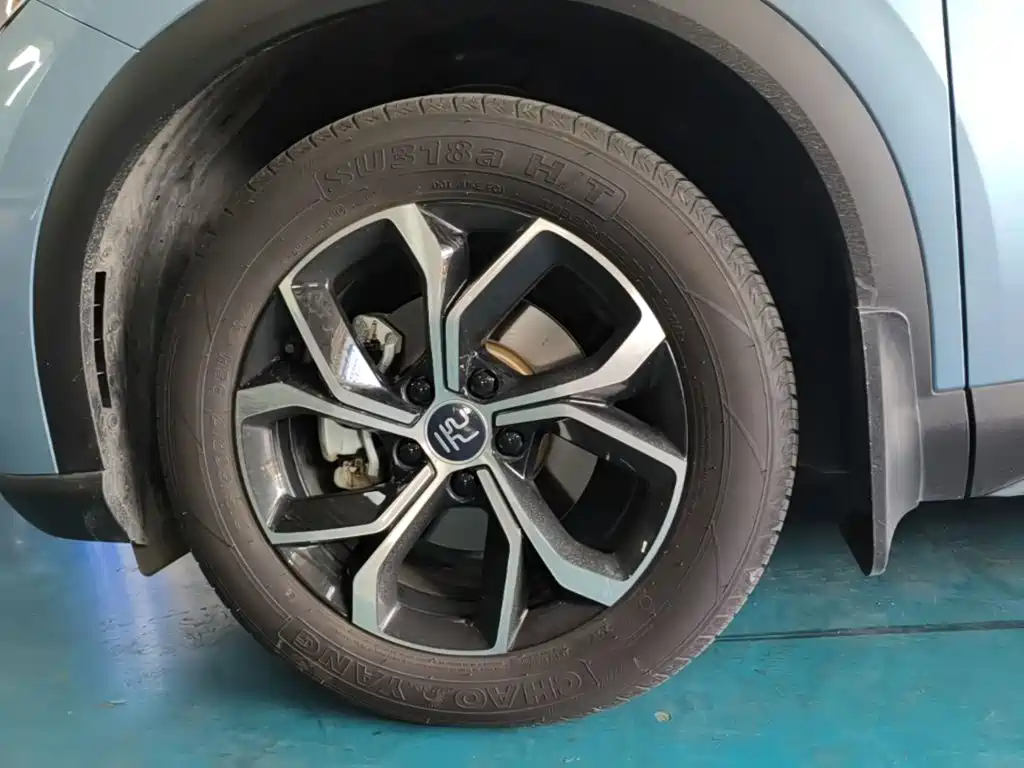 BYD Yuan Plus — миниатюра 23