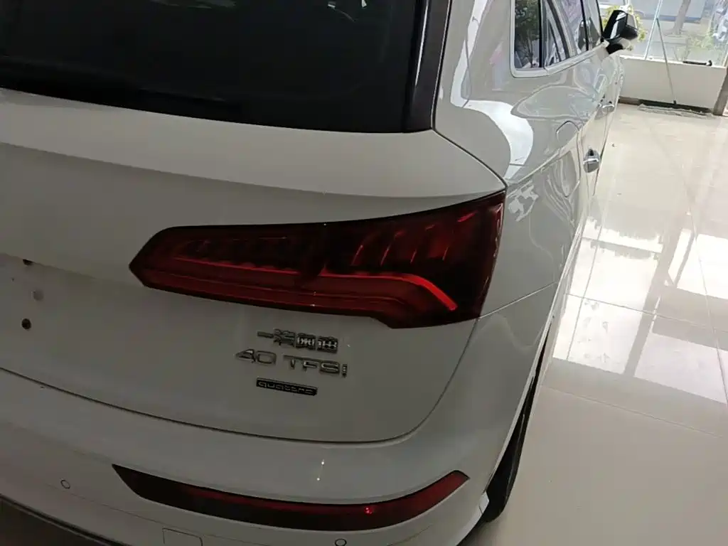 Audi Q5L — миниатюра 8
