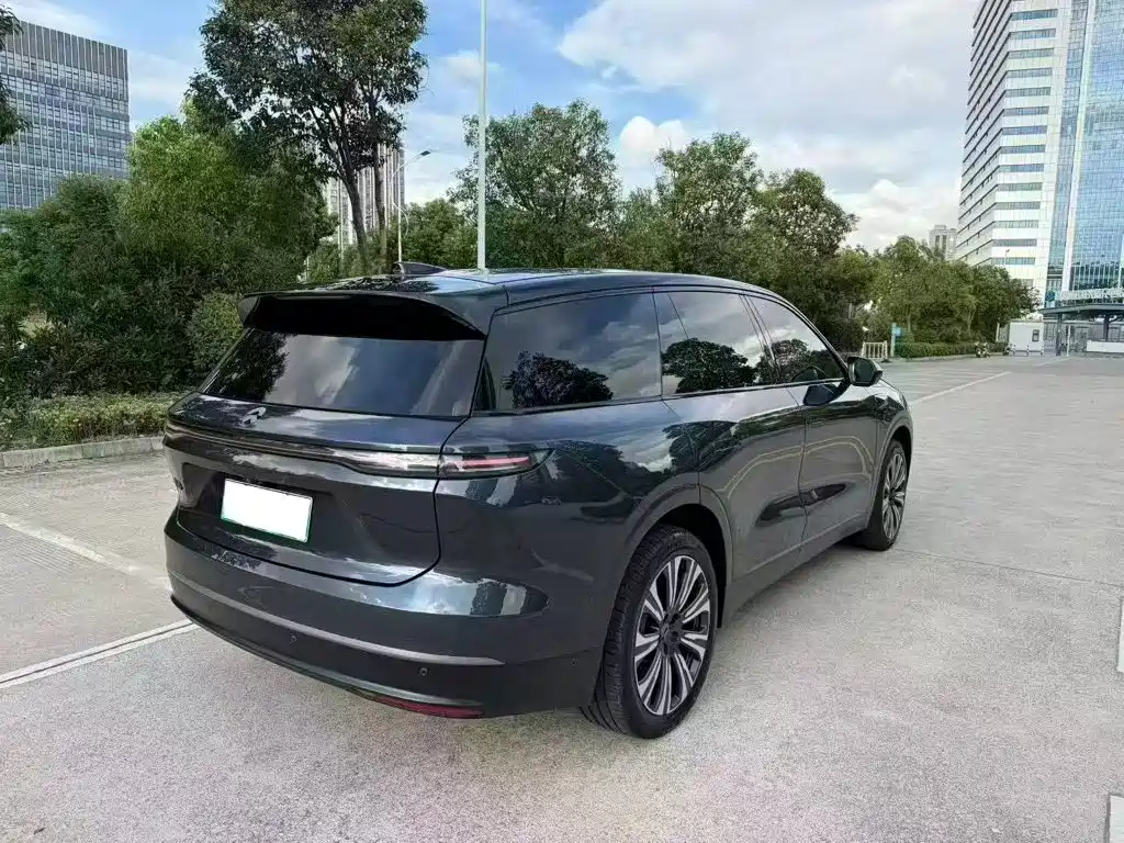 NIO ES8 — миниатюра 9
