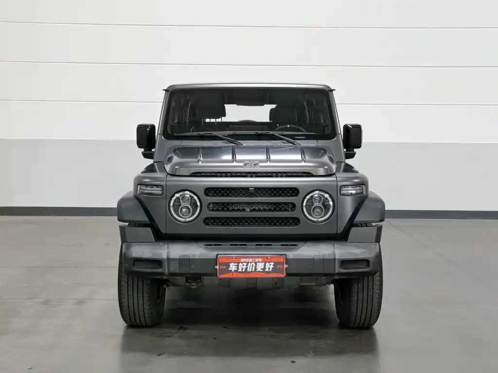 212 212 T01 — миниатюра 3