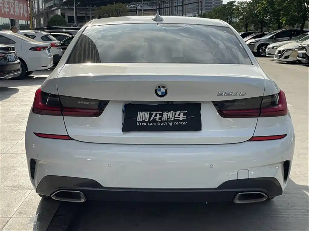 BMW 3 Series — миниатюра 8