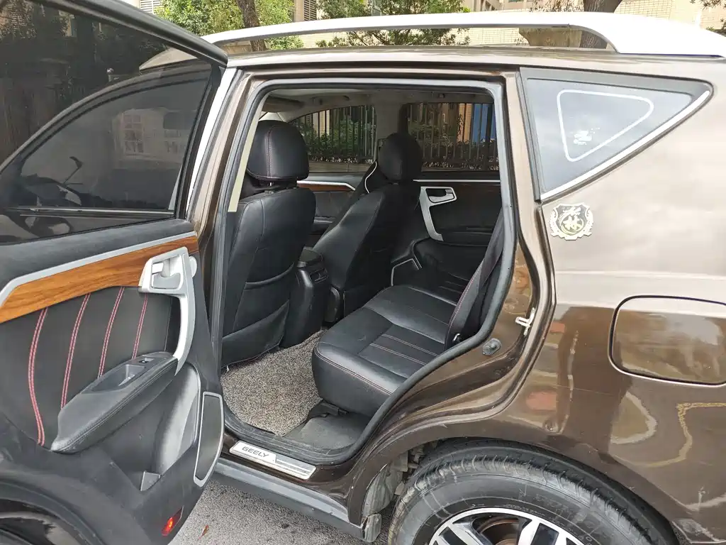 Geely GX7 — миниатюра 6