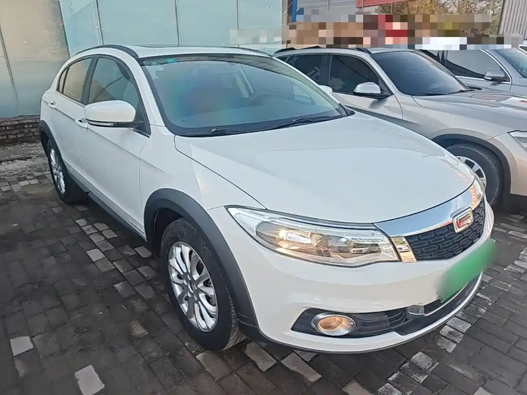 Qoros Qoros 3 — миниатюра 4